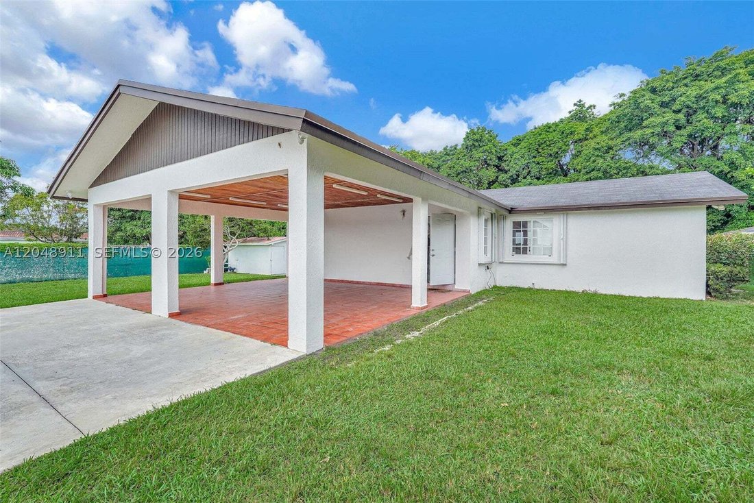House in Miami, Florida, United States 3 - 18576878