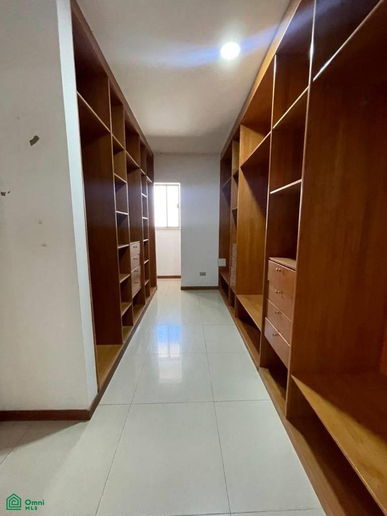 Townhouse in Santa Cruz de la Sierra, Santa Cruz Department, Bolivia 5 - 17333154
