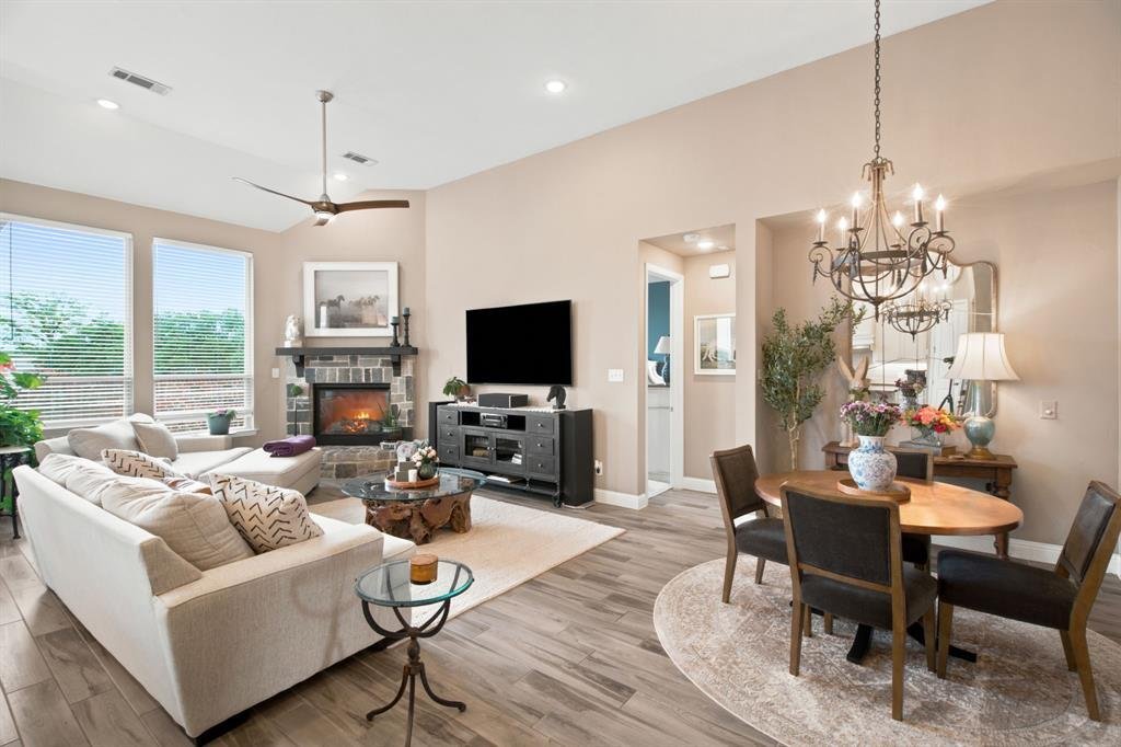 House in Lantana, Texas, United States 4 - 18577569