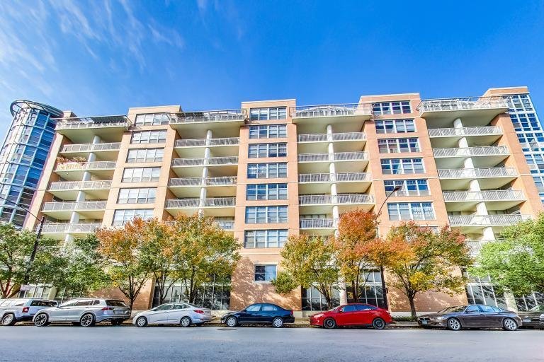 Condo in Chicago, Illinois, United States 4 - 18577189