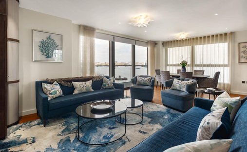 Apartment in Chelsea Harbour, England 1