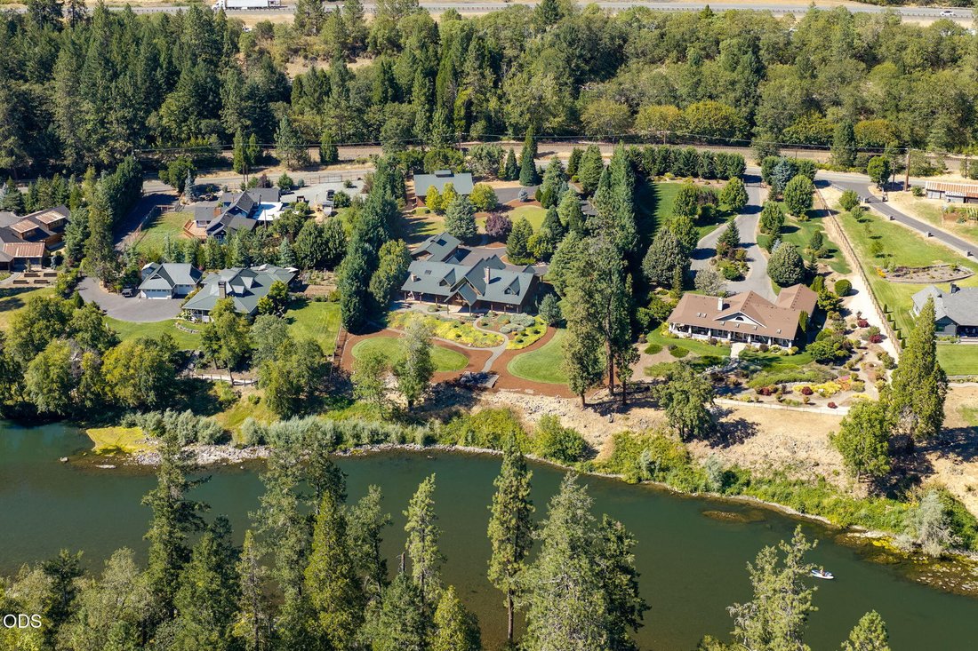 House in Grants Pass, Oregon, United States 5 - 18575787