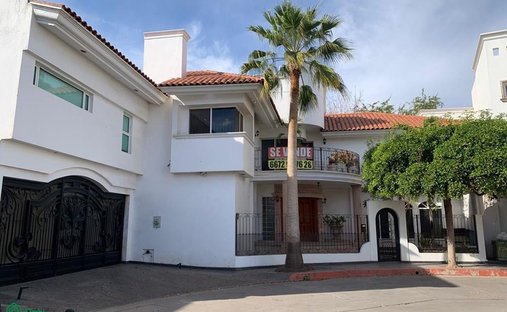 House in Culiacán, Sinaloa, Mexico 1