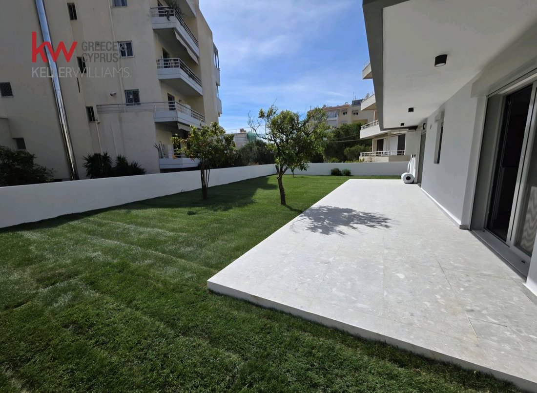 Apartment in Voula, Attica, Greece 1 - 18574417