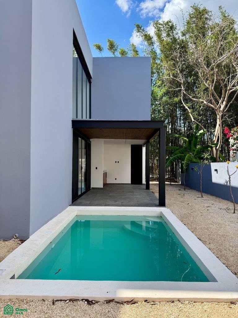 House in Yucatán Country Club, Yucatan, Mexico 1 - 18046737