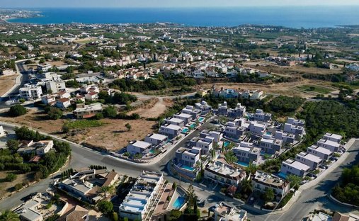 Villa in Peyia, Paphos, Cyprus 1