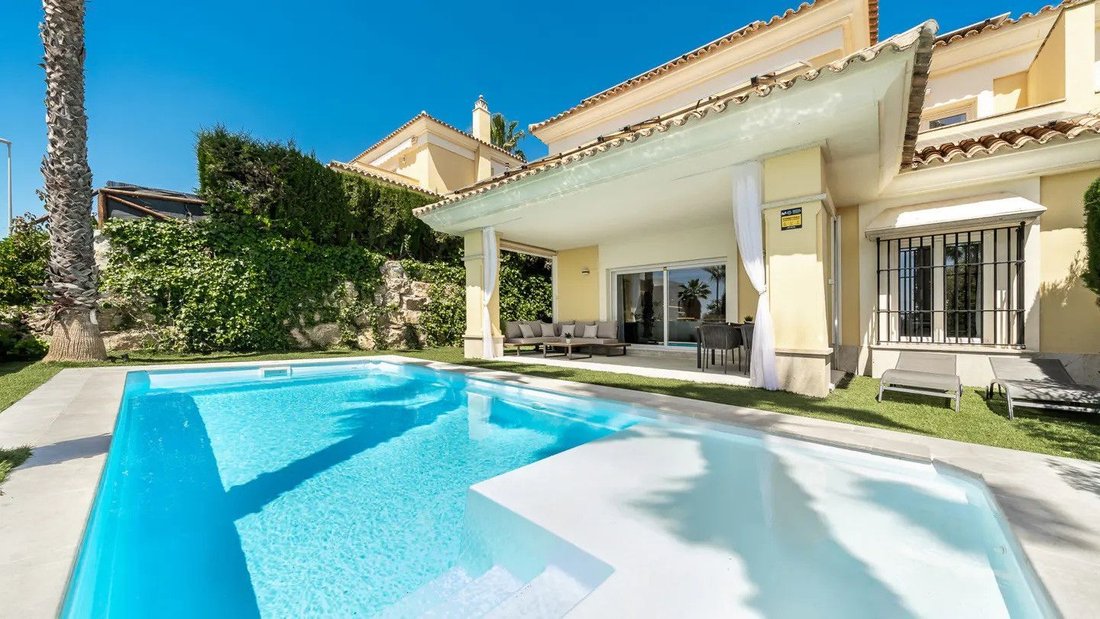 House in Marbella, Andalusia, Spain 2 - 18576248