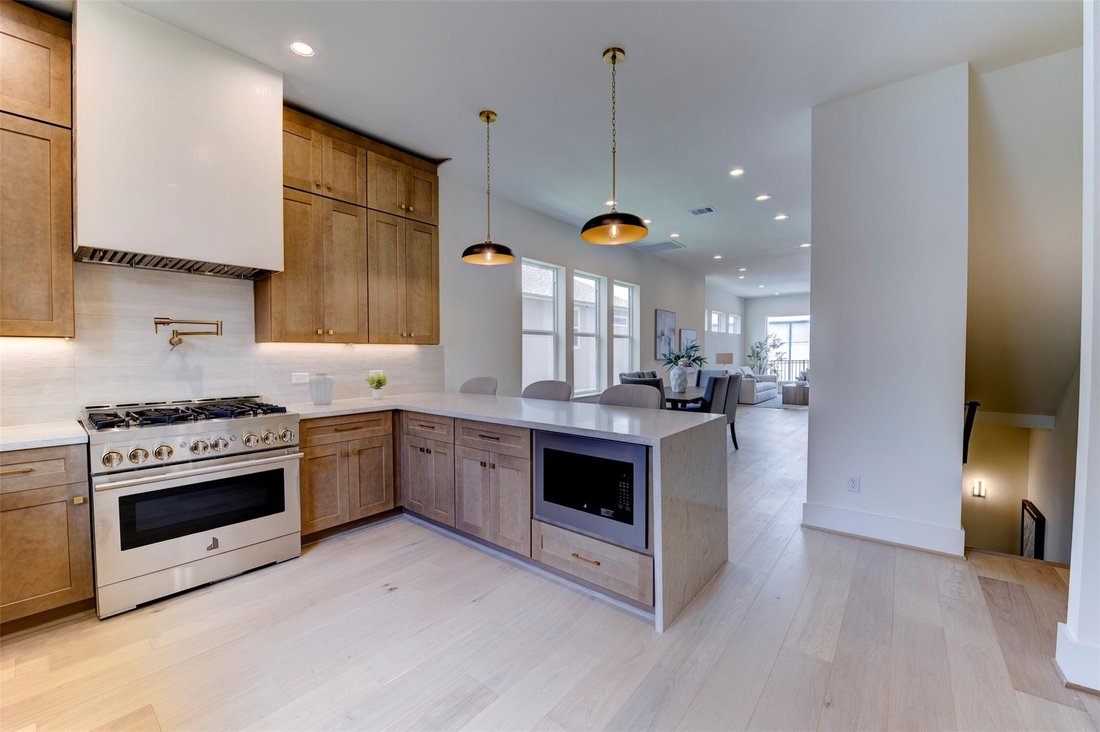 House in Houston, Texas, United States 5 - 18577915