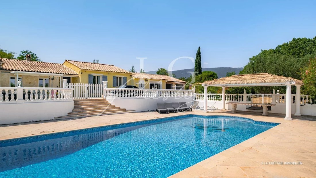 House in Fayence, Provence-Alpes-Côte d'Azur, France 3 - 18575081