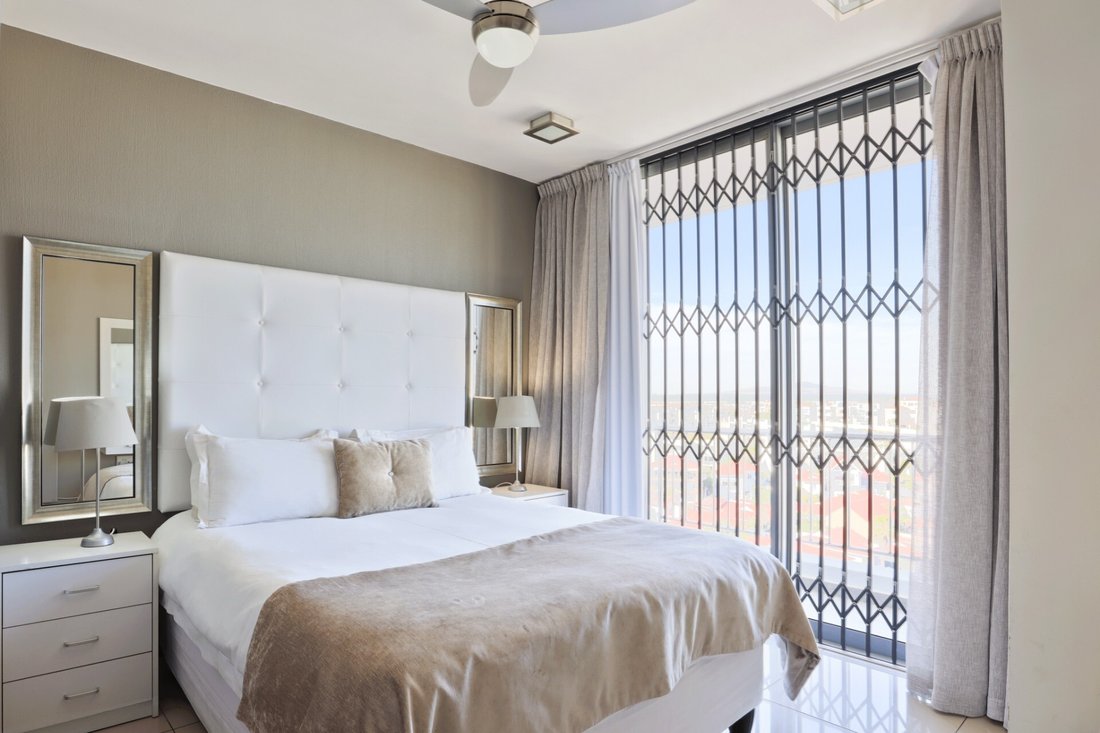 Apartment in West Beach, Cape Town, Western Cape 5 - 18577723
