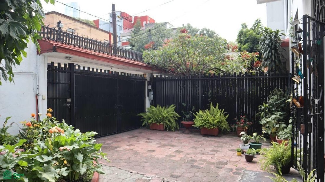 Townhouse in Mexico City, Mexico 1 - 18288474