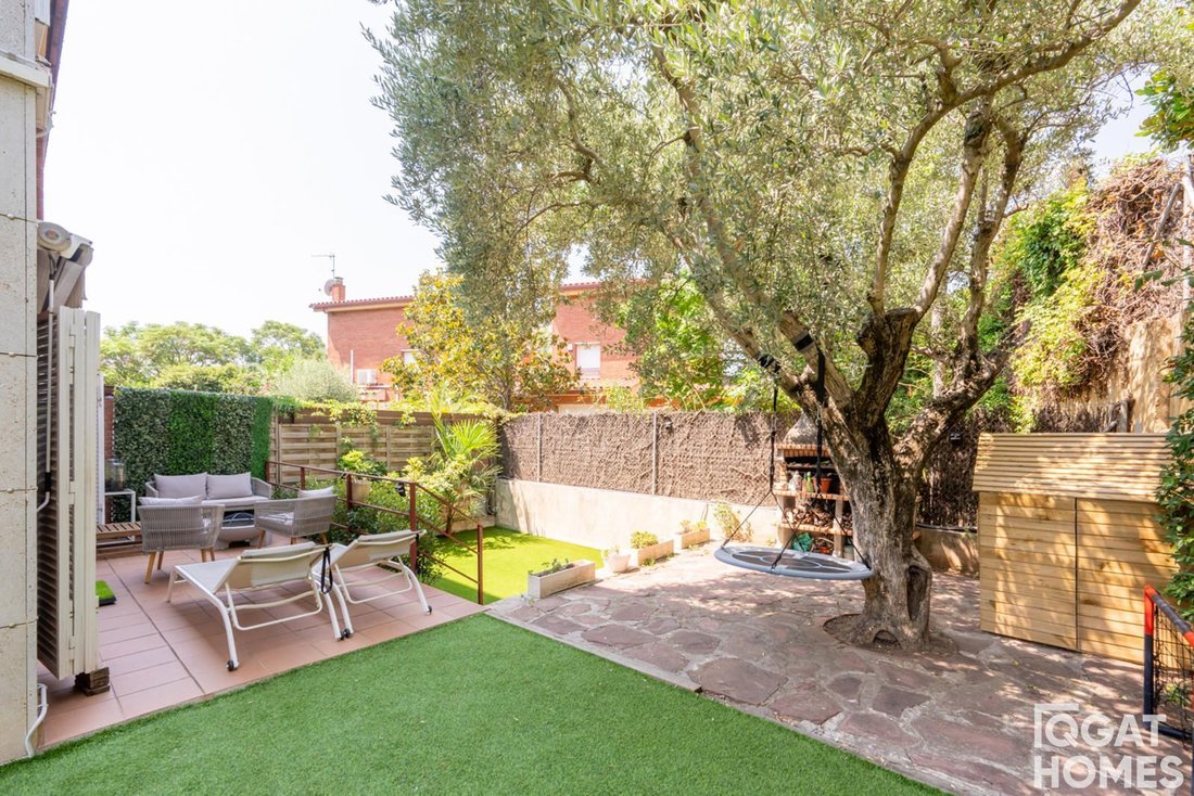 Townhouse in Sant Cugat del Valles, Catalonia, Spain 2 - 18574467