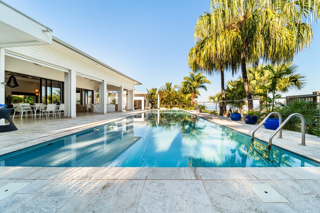 Villa in France 1 - 18578785