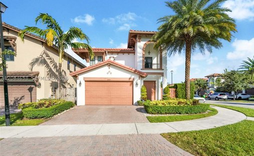 House in Doral, Florida, United States 1