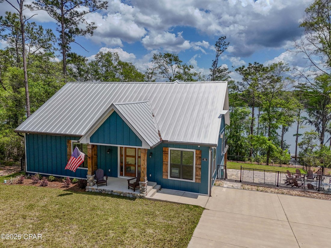 House in Bruce, Florida, United States 5 - 18576847