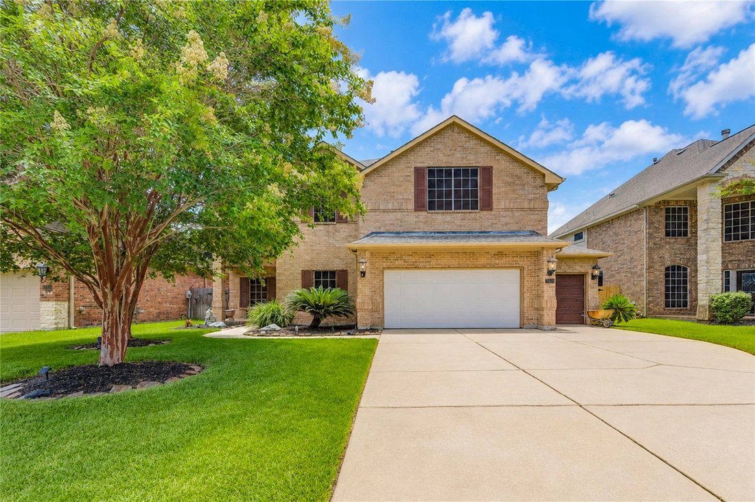 House in Tomball, Texas, United States 3 - 18577940