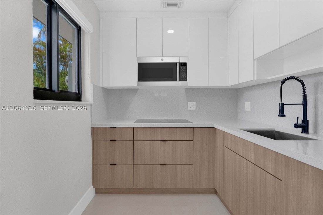 House in Miami, Florida, United States 5 - 18576897