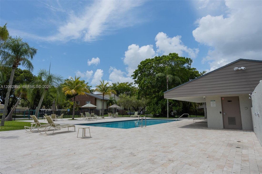 Condo in Miami, Florida, United States 3 - 18577770