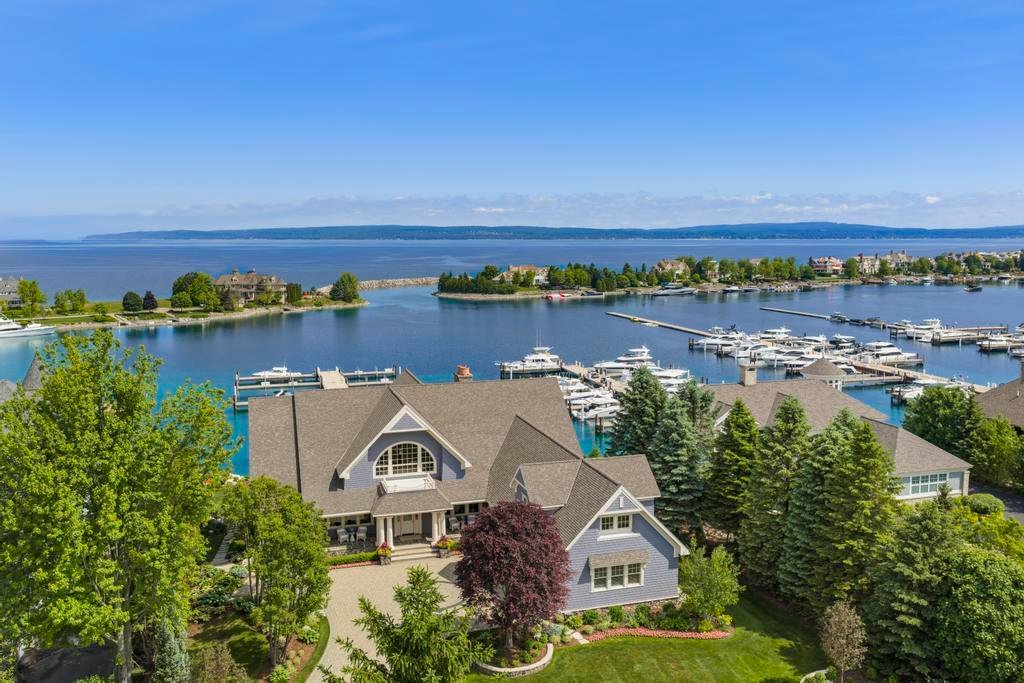 House in Petoskey, Michigan, United States 2 - 18574340