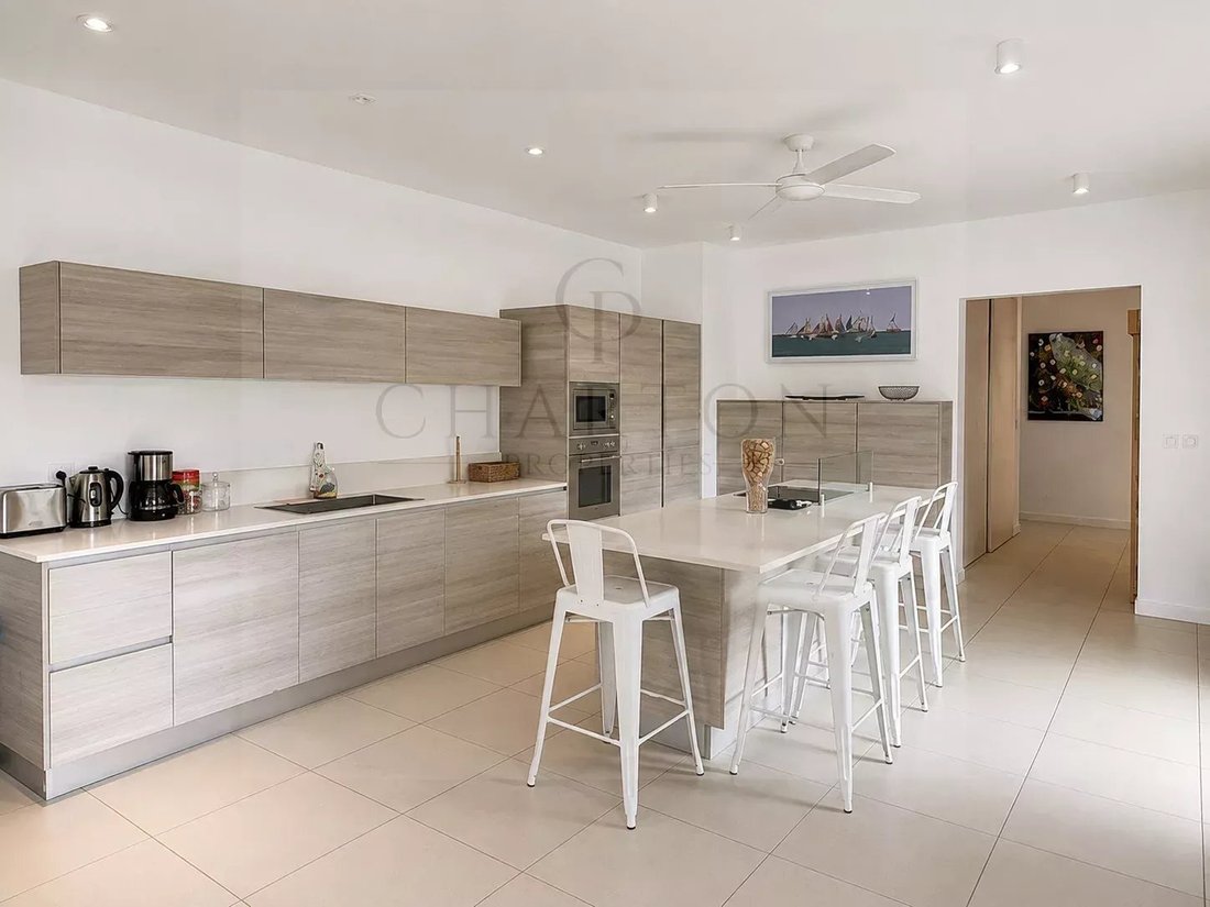 Apartment in Grande Riviere Noire, Rivière Noire District, Mauritius 3 - 18575202
