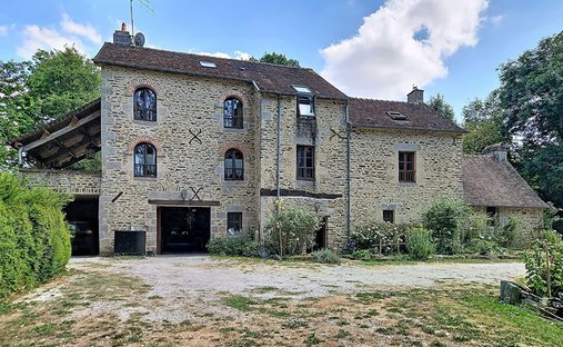 Villa en Alenzón, Normandía, Francia 1