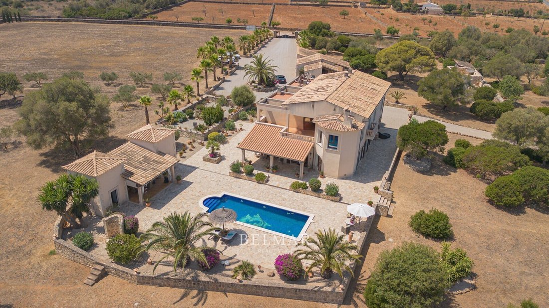 Finca in Santa Margalida, Balearic Islands, Spain 1 - 18576386