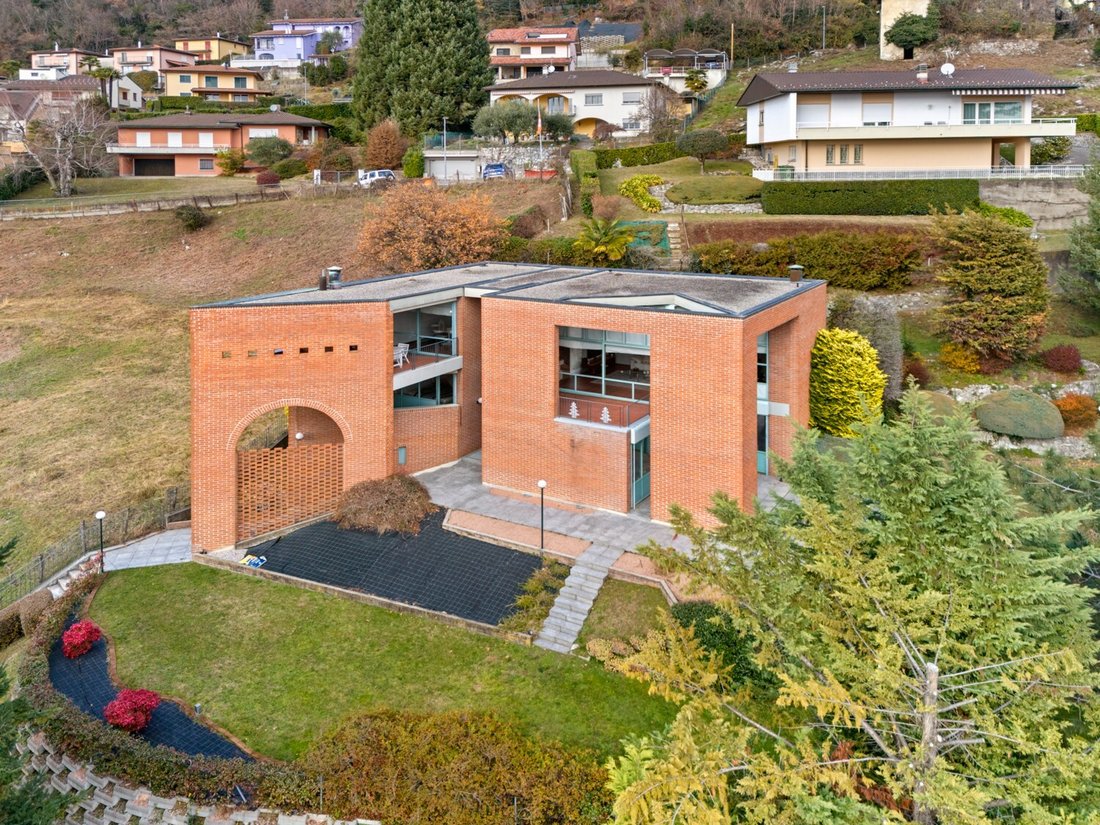 Villa in Vacallo, Ticino, Switzerland 3 - 18575881