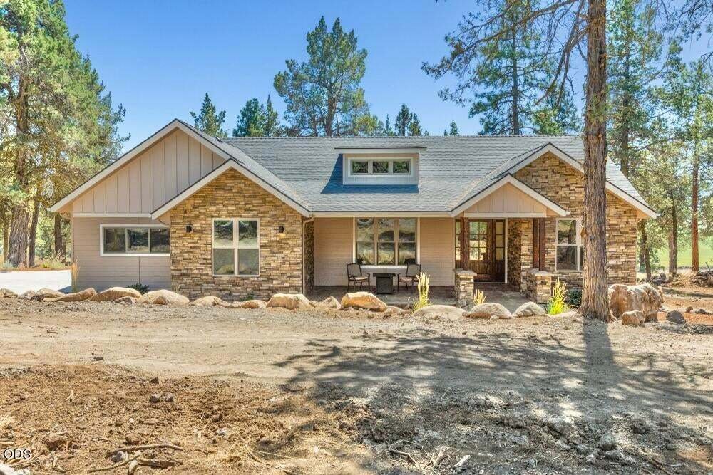 Maison à Klamath Falls, Oregon, États-Unis 1 - 18296556