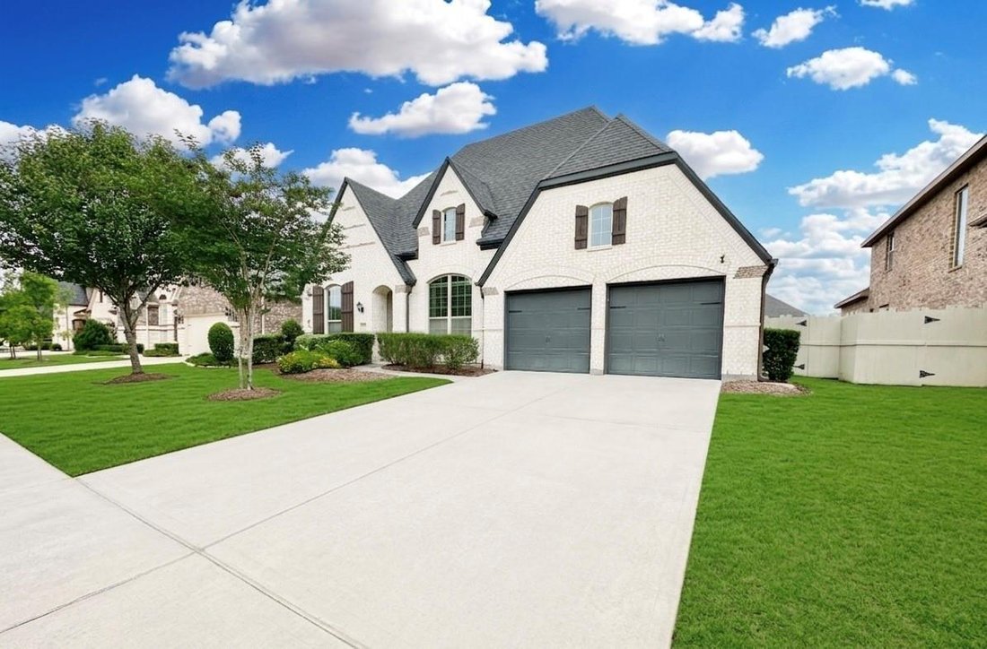 House in Conroe, Texas, United States 3 - 18577697