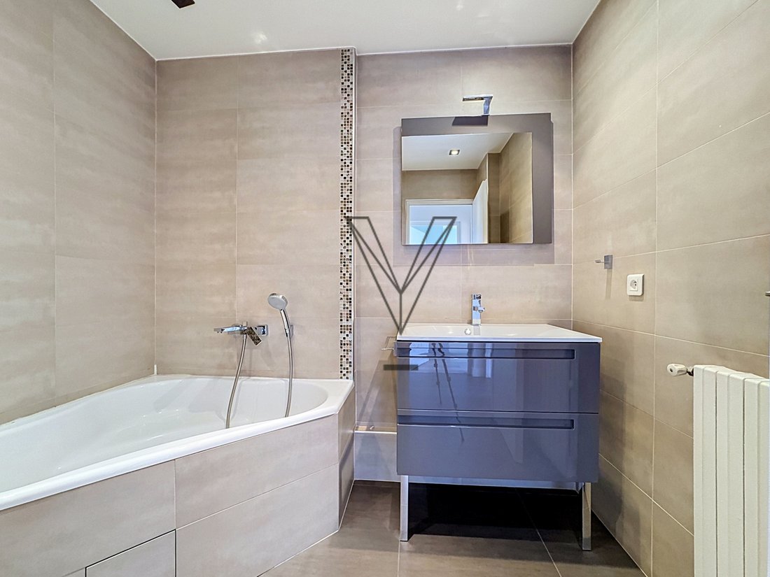 Apartment in Léon-Blum Folie-Regnault, Paris 11e Arrondissement, Paris 5 - 18411754