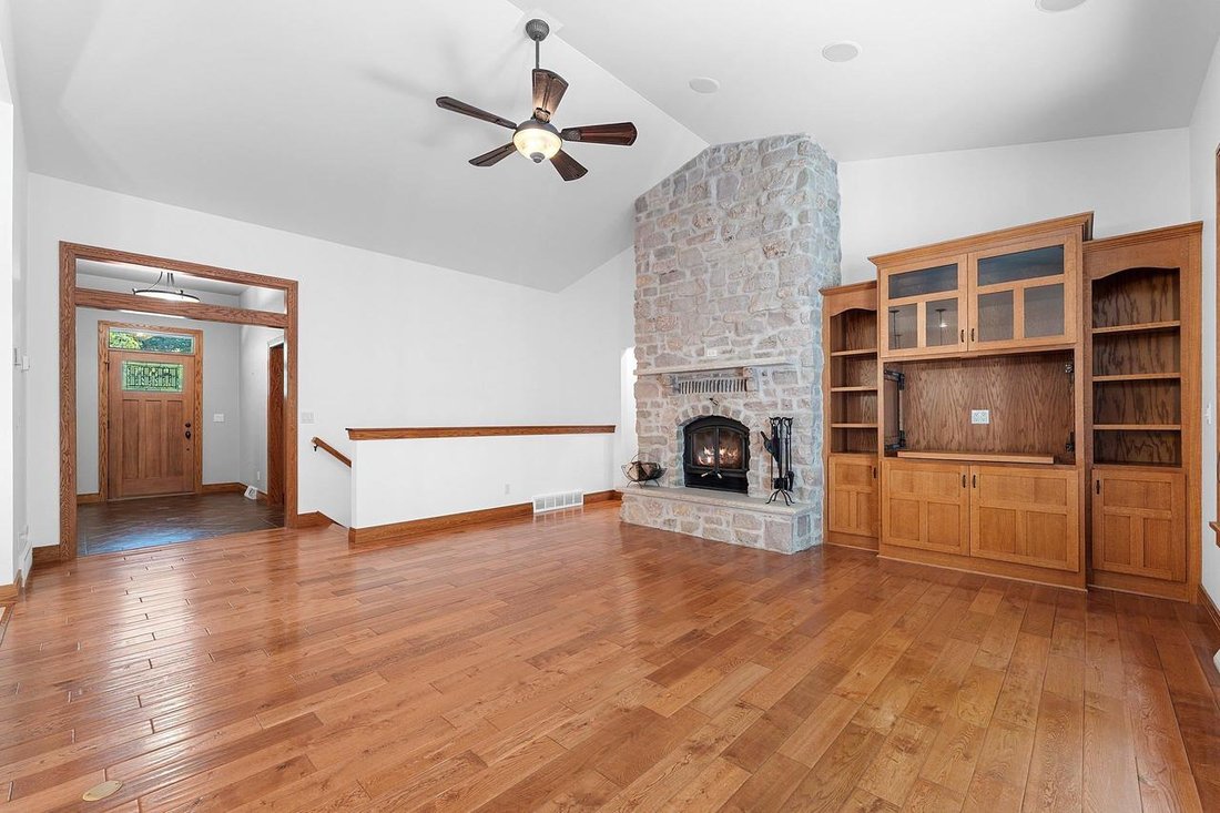 House in De Pere, Wisconsin, United States 5 - 18576211