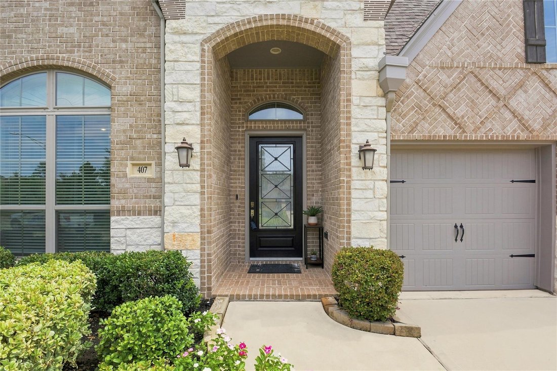 House in Conroe, Texas, United States 3 - 18577652