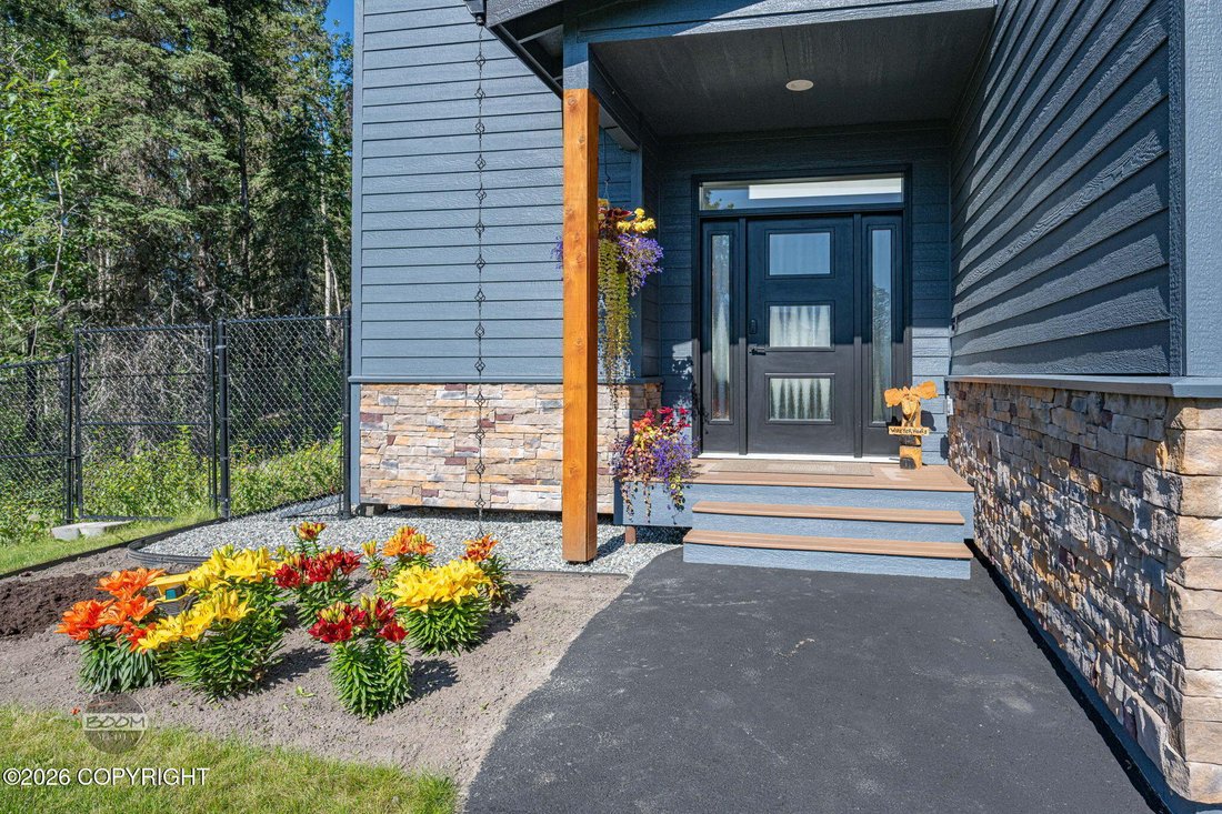 House in Anchorage, Alaska, United States 2 - 18576155