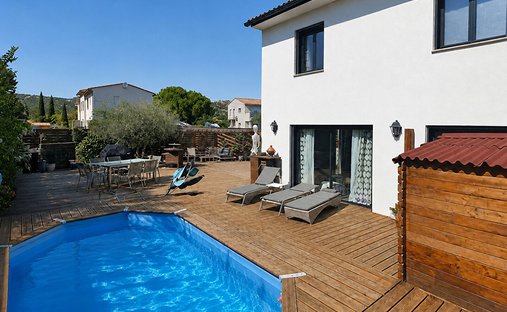 Villa in Callian, Provence-Alpes-Côte d'Azur, France 1