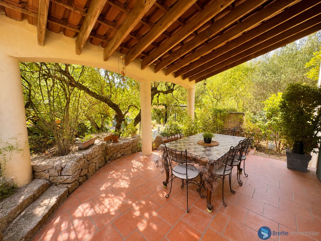 House in Le Revest-les-Eaux, Provence-Alpes-Côte d'Azur, France 4 - 18574707