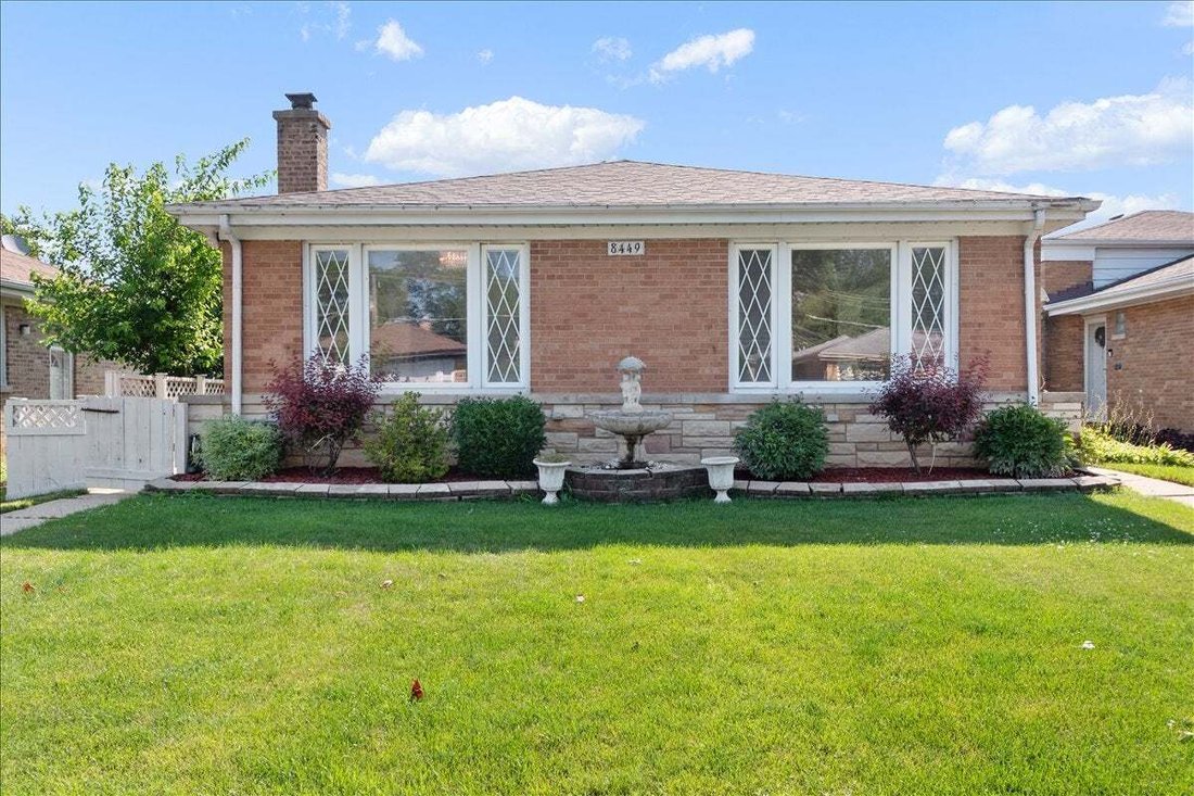 House in Skokie, Illinois, United States 1 - 18577164