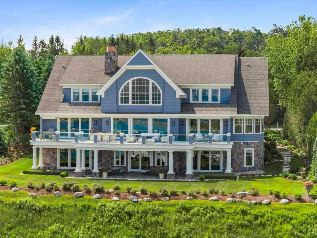 House in Petoskey, Michigan, United States 1 - 18574340
