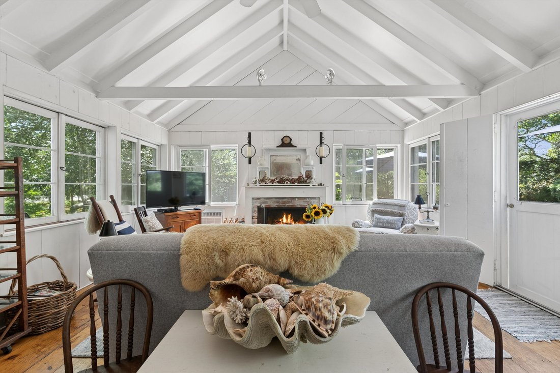 Amagansett, New York, United States 1 - 18577795