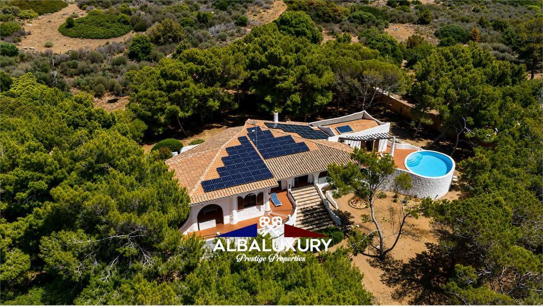 Villa in Sant'Anna Arresi, Sardinia, Italy 4 - 15347618
