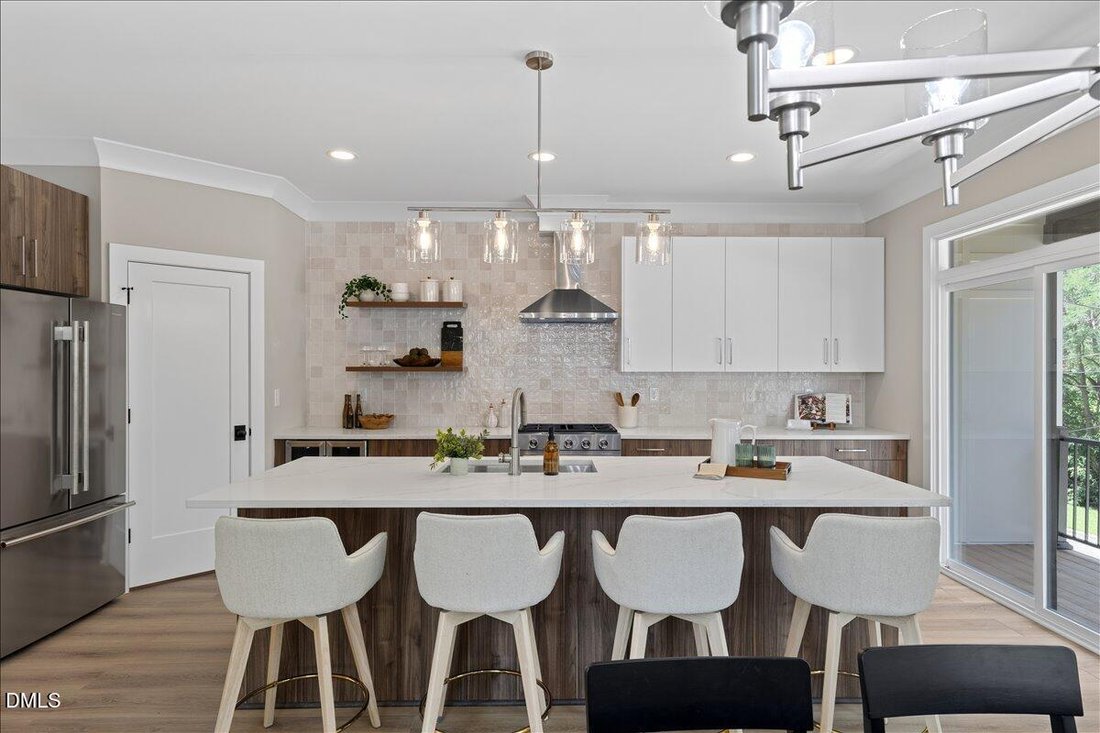 Condo in Raleigh, North Carolina, United States 3 - 18576289