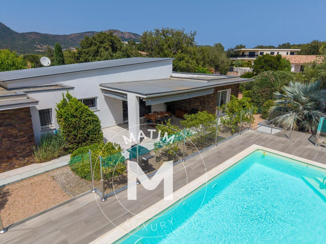 Villa in Zonza, Corsica, France 1 - 18575021