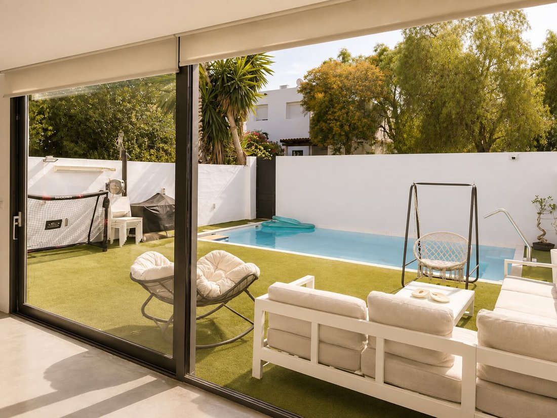 Townhouse in Puerto Banus, Marbella, Spain 1 - 18539819