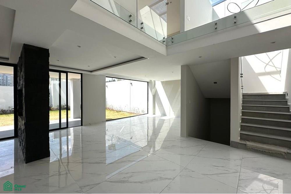 House in Rincón Verde, State of Mexico, Mexico 4 - 18030702