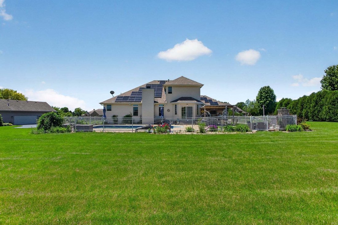 House in Poplar Grove, Illinois, United States 3 - 18577157