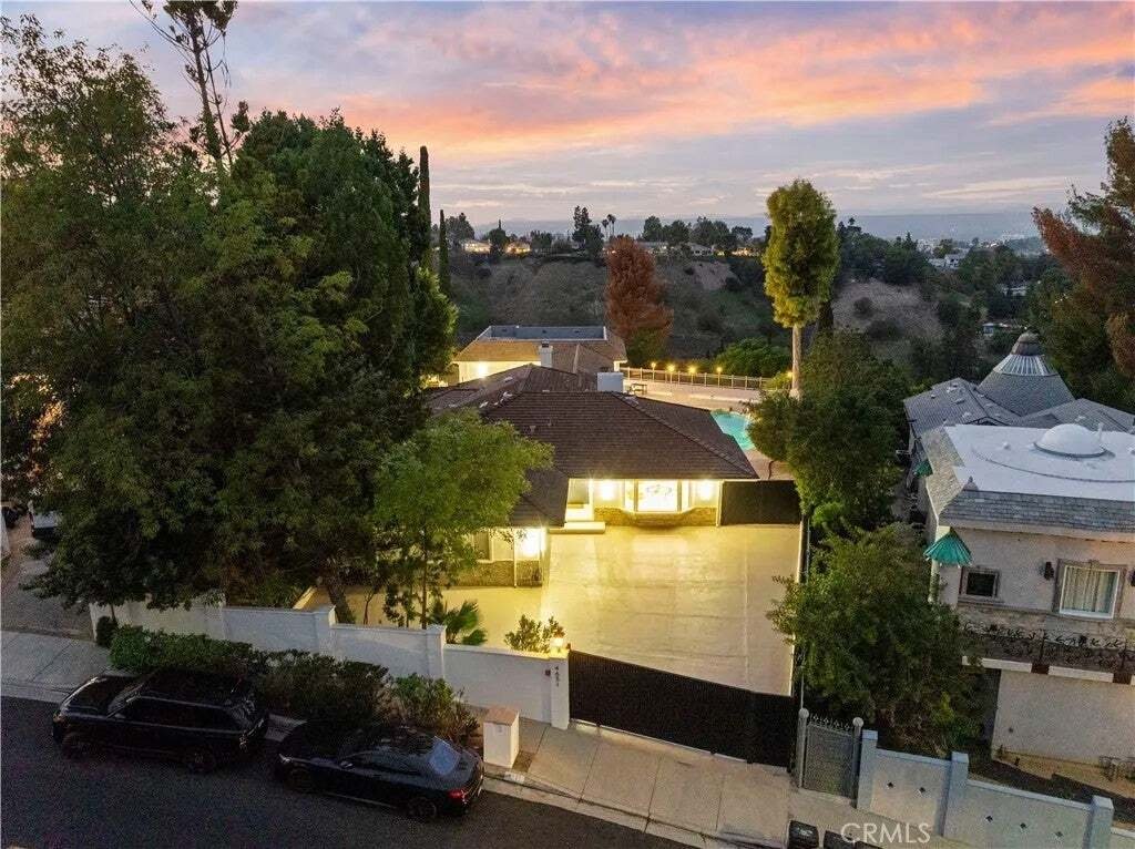 Condo in Los Angeles, California, United States 2 - 18577229