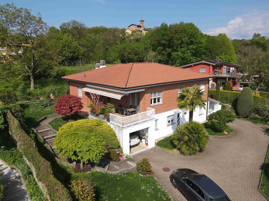 Villa in Lugano, Ticino, Switzerland 1 - 18575988