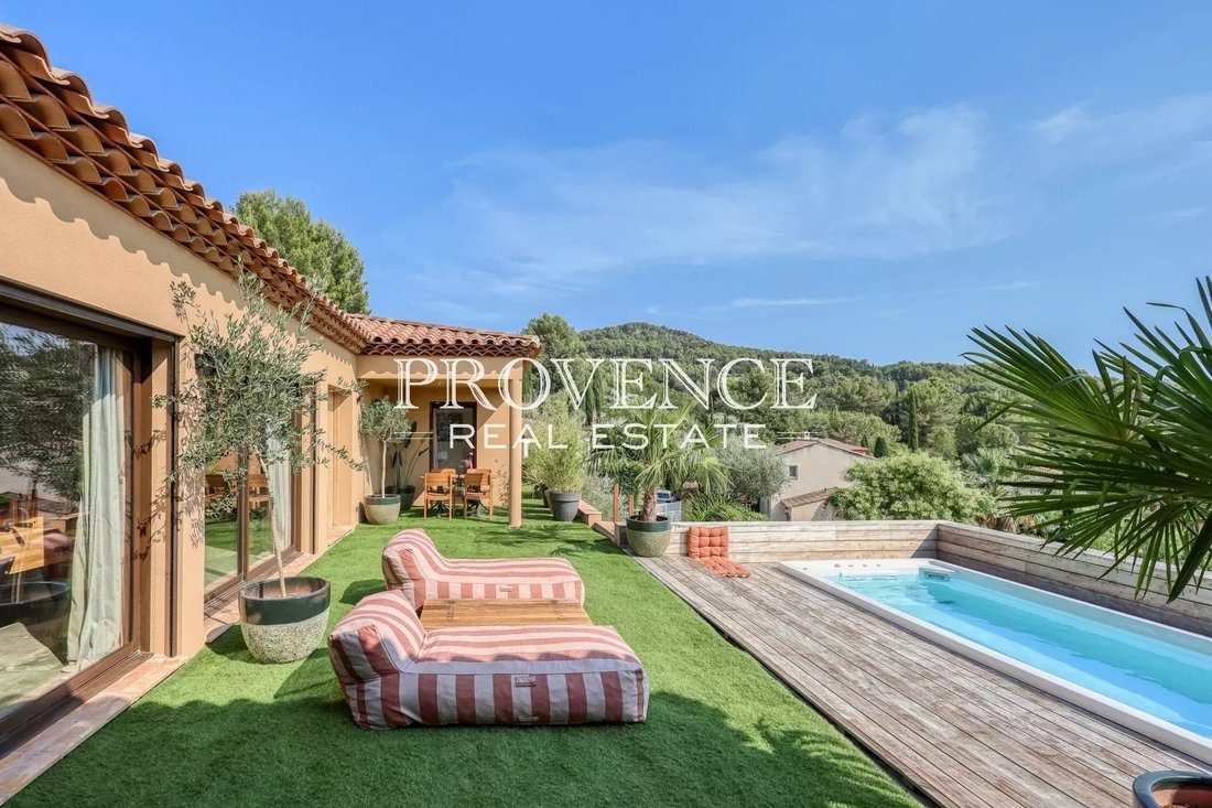 House in Le Castellet, Provence-Alpes-Côte d'Azur, France 2 - 18575096