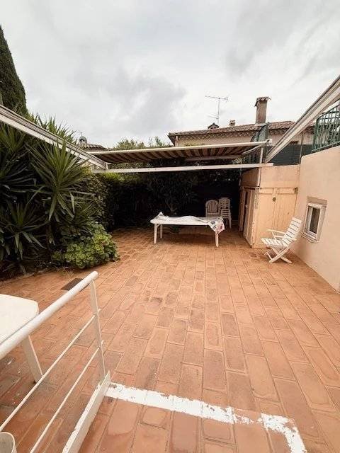 House in Maurice Jeanpierre, Le Cannet, France 5 - 18047026
