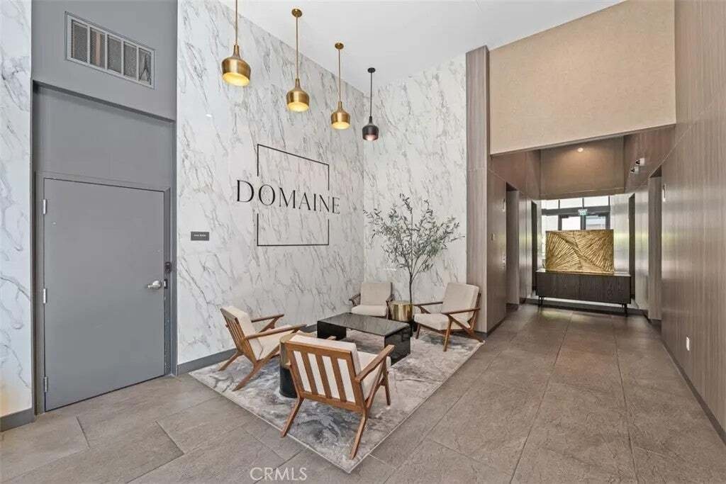 Condo in Altadena, California, United States 3 - 18577199