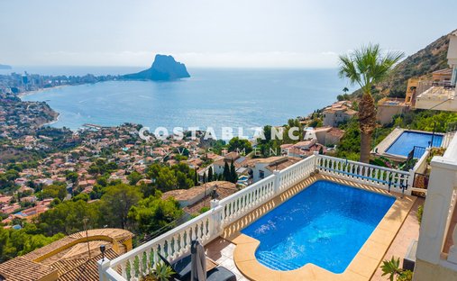 Villa in Calp / Calpe, Valencian Community, Spain 1